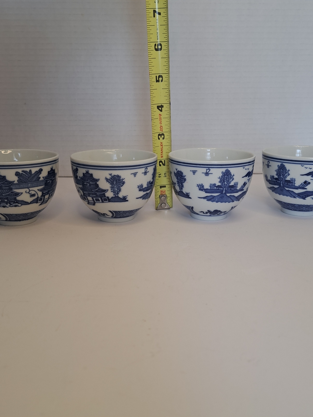 Set of 4 Chinese Zhhongguo Blue & White Riverscape Porcelain Tea or Sake Cups